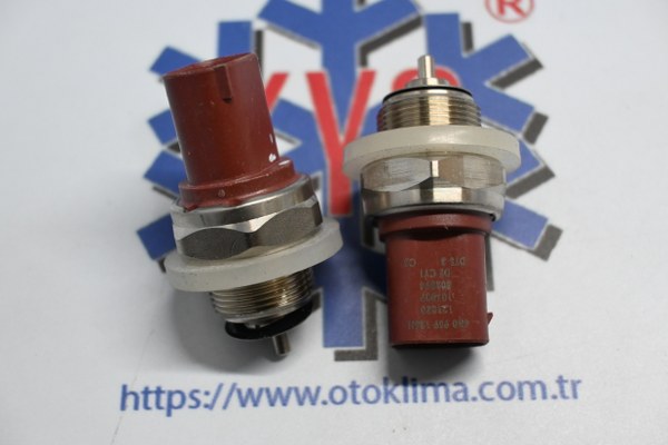 KYOPS6938ORJ  VOLKSWAGEN - AUDI-SEAT ORJİNAL  OEM : 4N0959126H