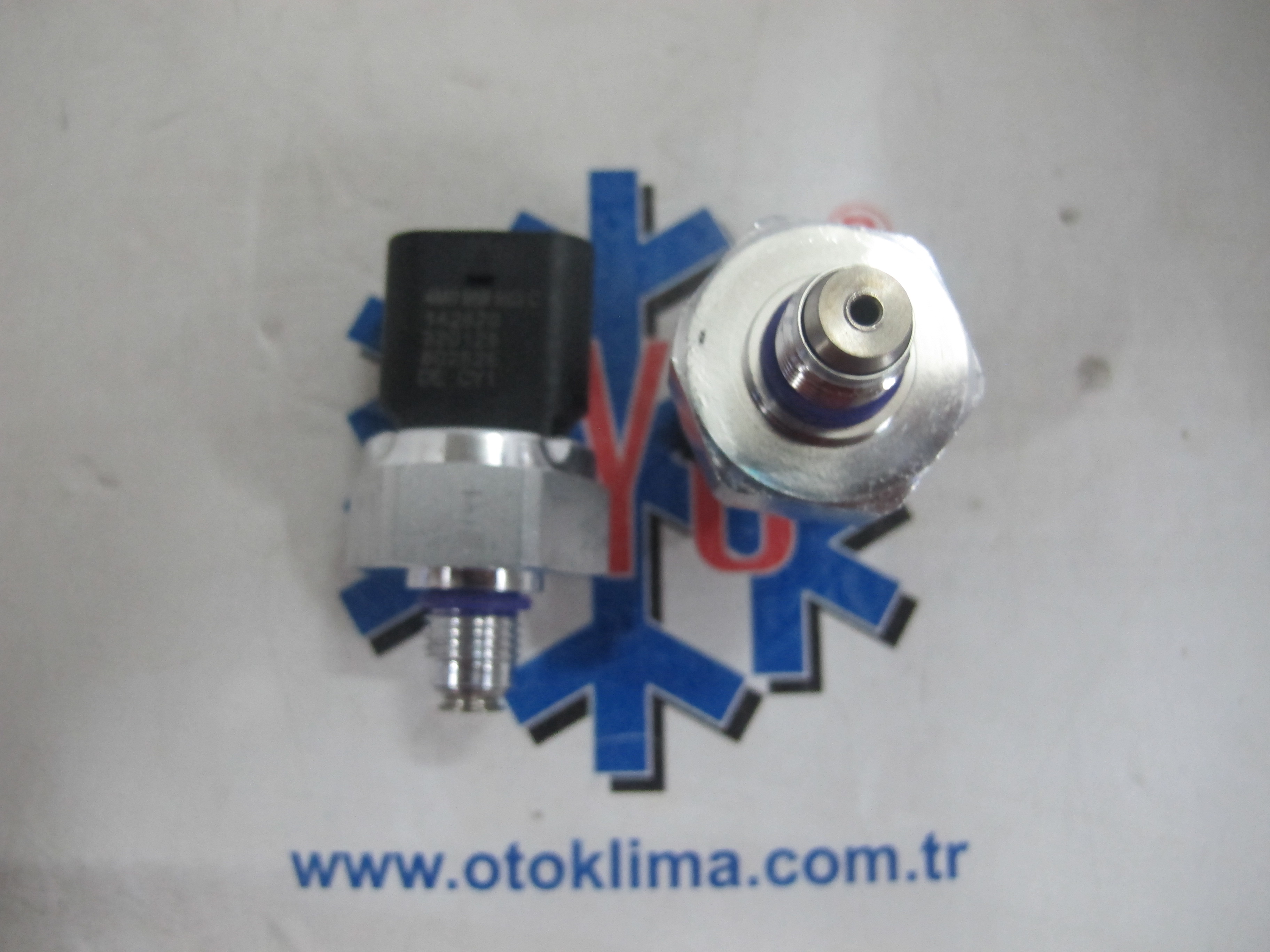 KYOPS6939 VW - AUDİ OEM : 4M0959603C