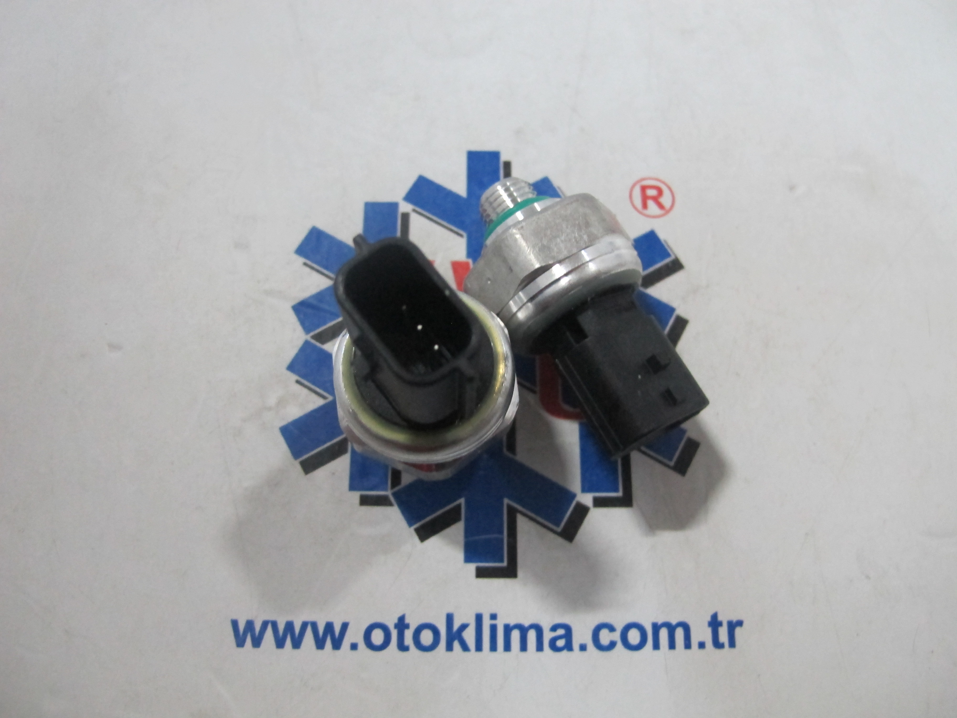 KYOPS6958 MEGANE IV / CLİO V / DACİA  OEM:921366801R/82CP50-01