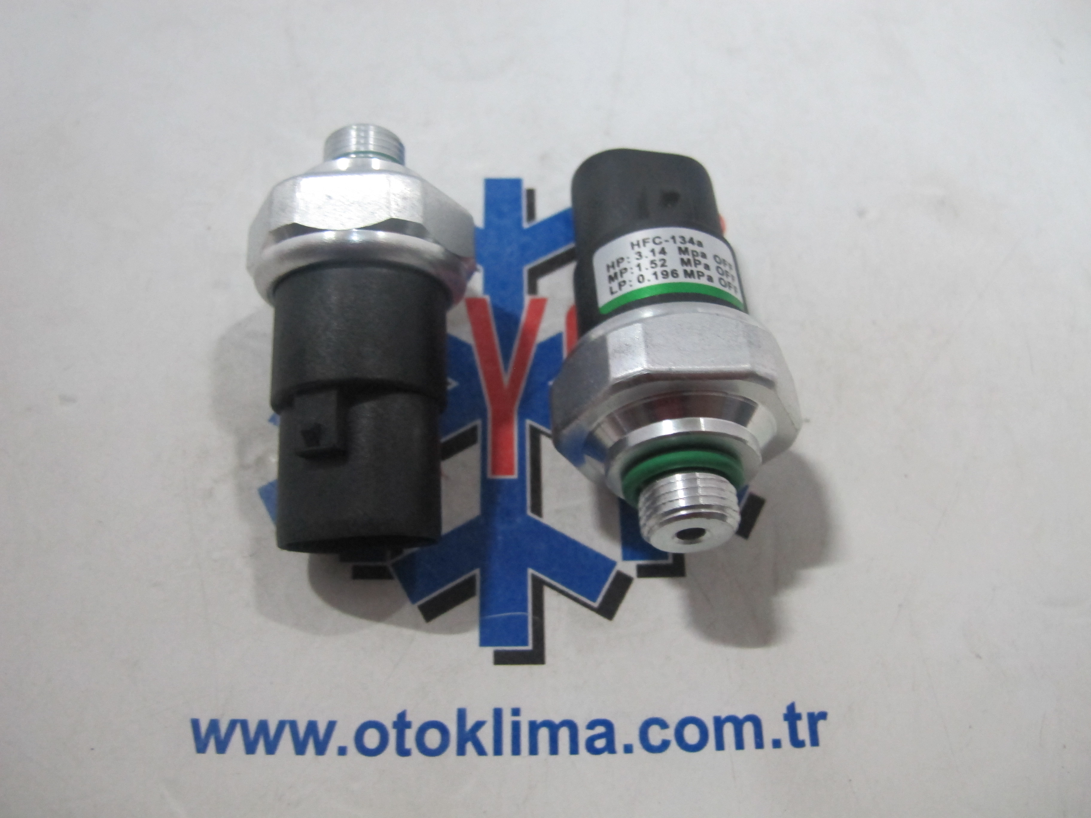 KYOPS6962 TOYOTA 93-98 OEM:88645-20050