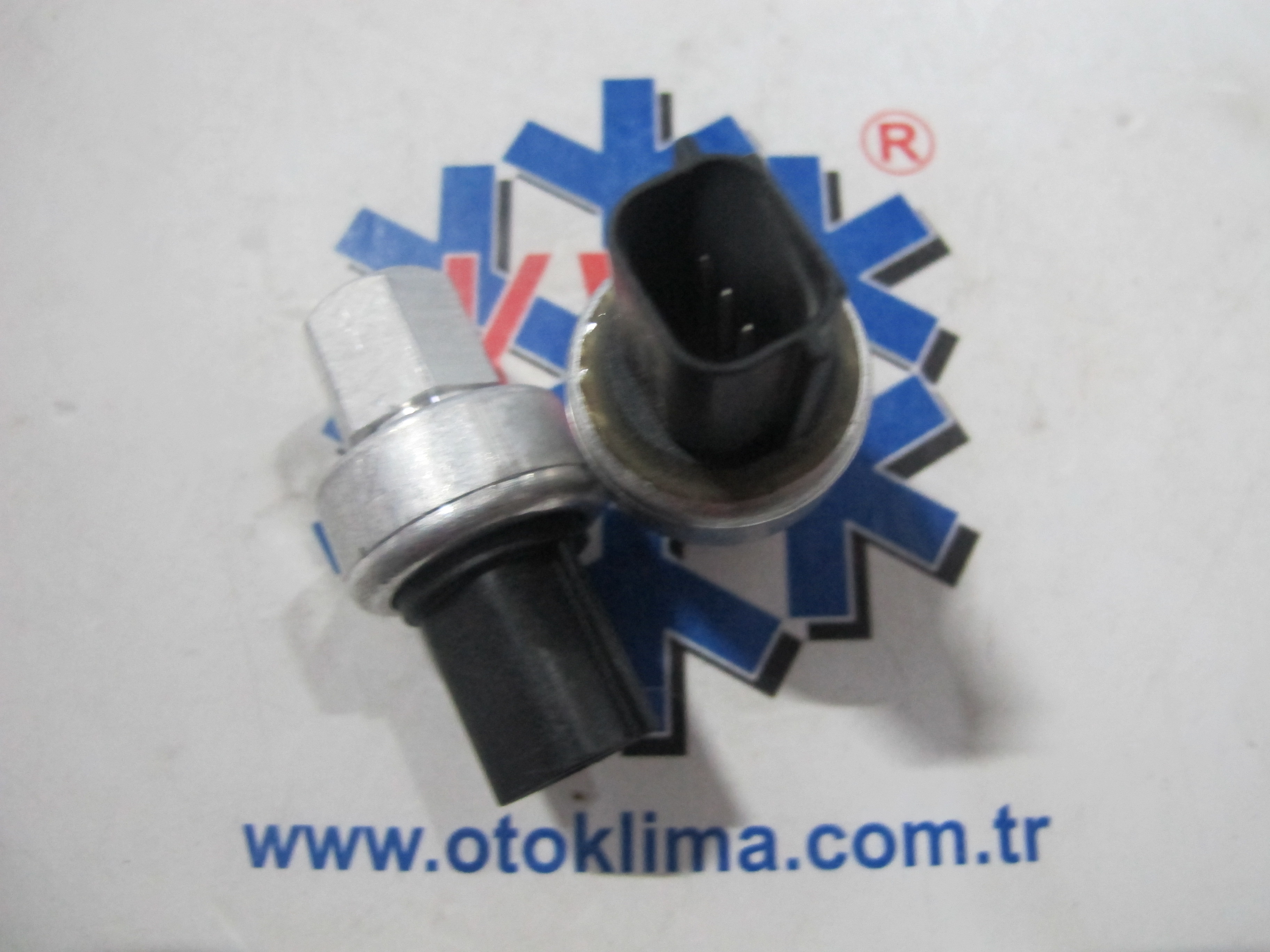 KYOPS6977  FORD FİESTA OEM: BT43 19D594 AA,BT4319D594