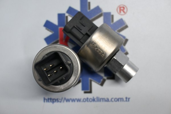 KYOPS6982 JAGUAR XF OEM:JLA7658AA