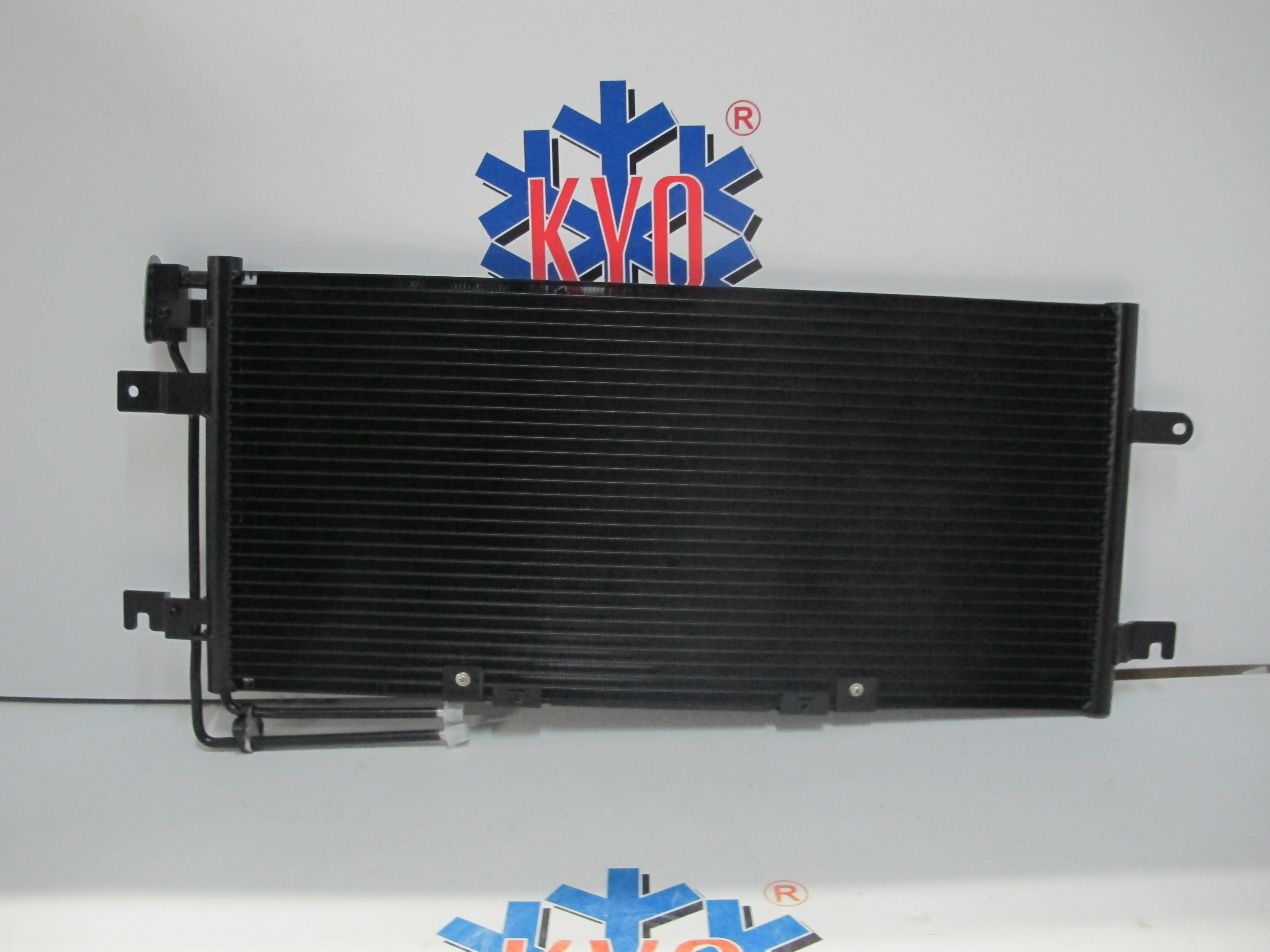 KYOR 700820413  VW CARAVELLA OEM: 700820413