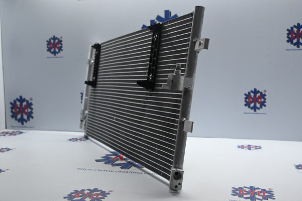 KYOR 8K0260403D AUDİ Q5, X5, A4, OEM : 8K0260403D, 4G0260401A, 