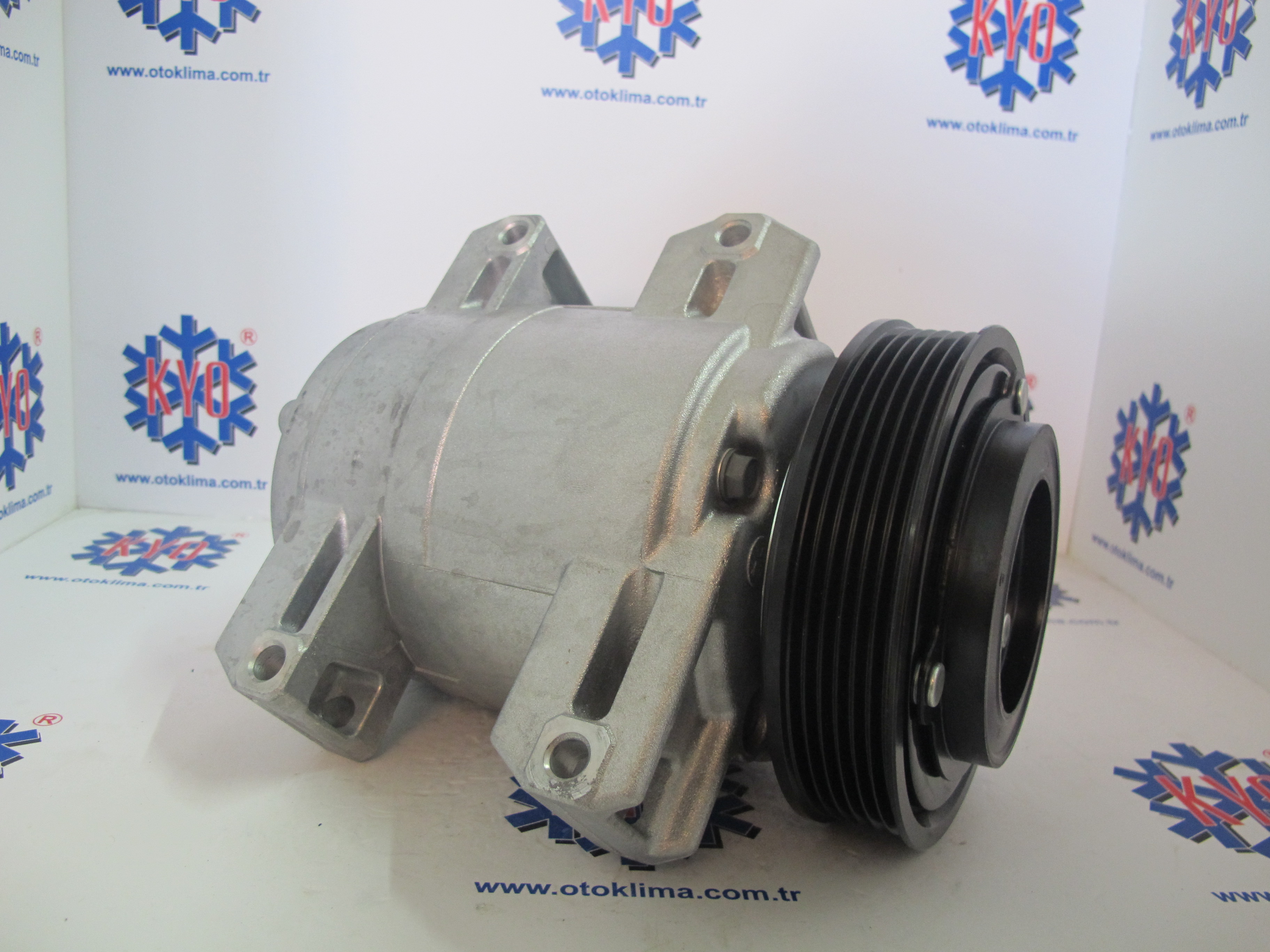 KYOK151190 NİSSAN TERRANO  OEM:92600-4218R