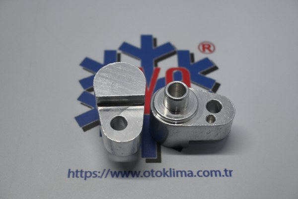 KYORK7994 MERCEDES BENZ - BMW  KOMPRESÖR ÇIKIŞI 