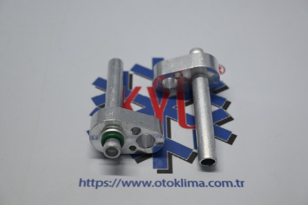 KYORK8018 HYUNDAİ - KİA RADYATÖR GİRİŞİ