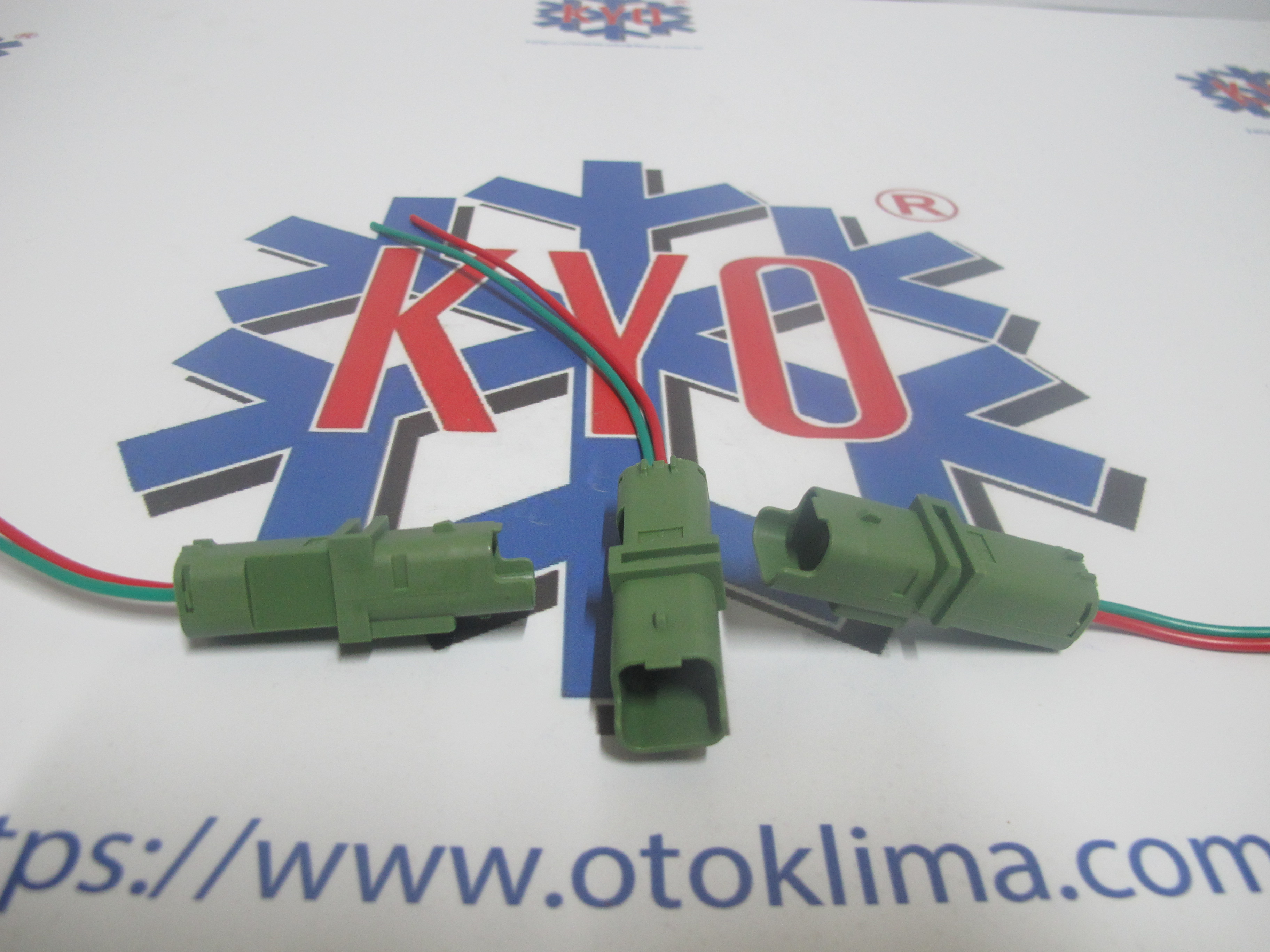 KYOSK008 CITROEN-PEUGEOT-RENAULT KOMPRESÖR BOBİN SOKETİ 