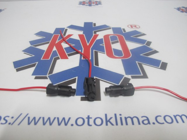 KYOSK079 HYUNDAİ - KİA TESİSATTAN KOMPRESÖRE GELEN BOBİN SOKETİ 