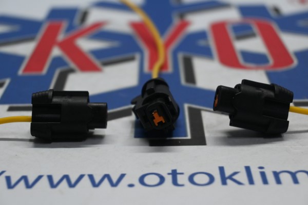 KYOSK092 NİSSAN MİCRA TESİSATTAN GELEN KÖMPRESÖR SOKETİ