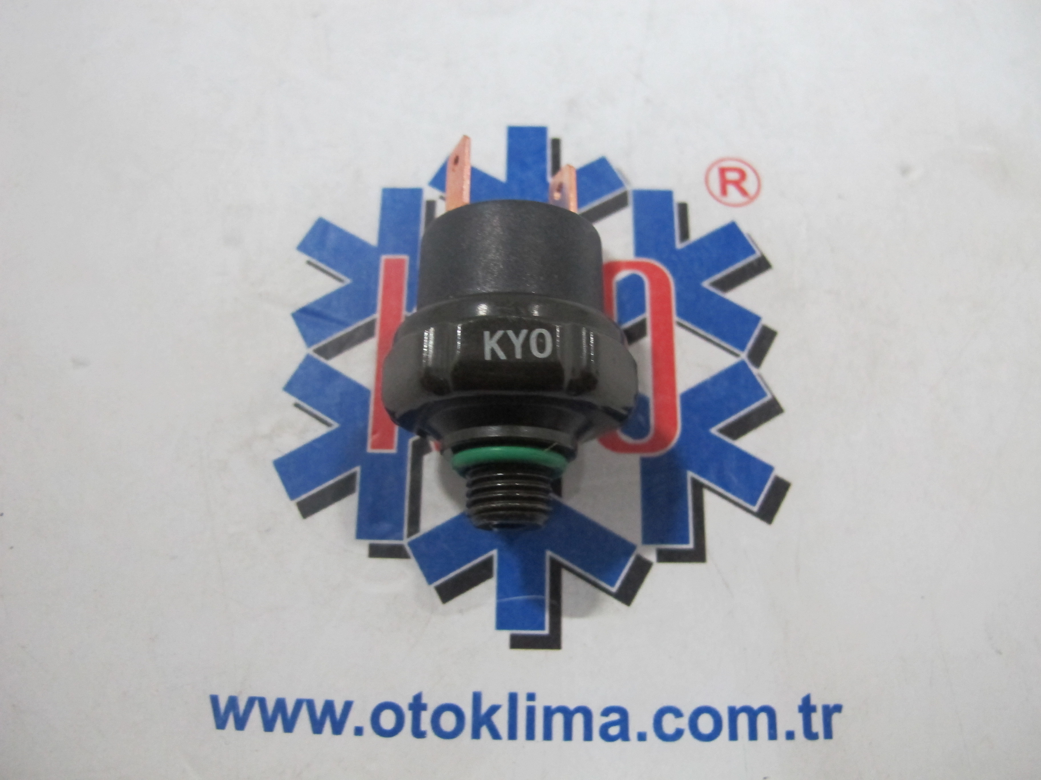 KYPS6900  UNİVERSAL   2 FİŞLİ ERKEK MÜŞÜR  OEM: 1248213651,A1248208310